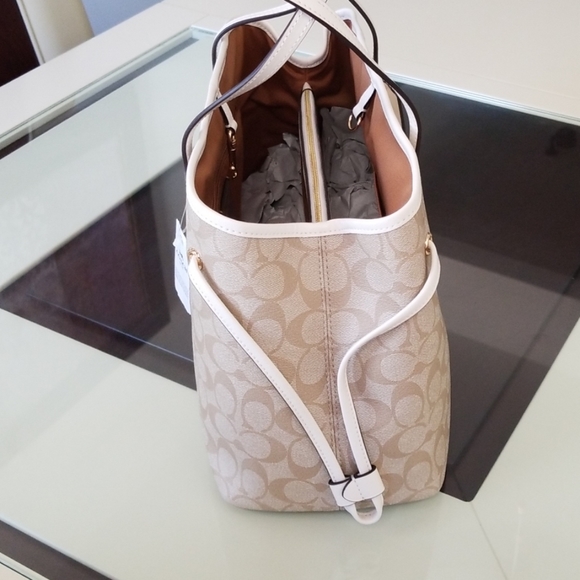 coach bag - Picture 3 of 6